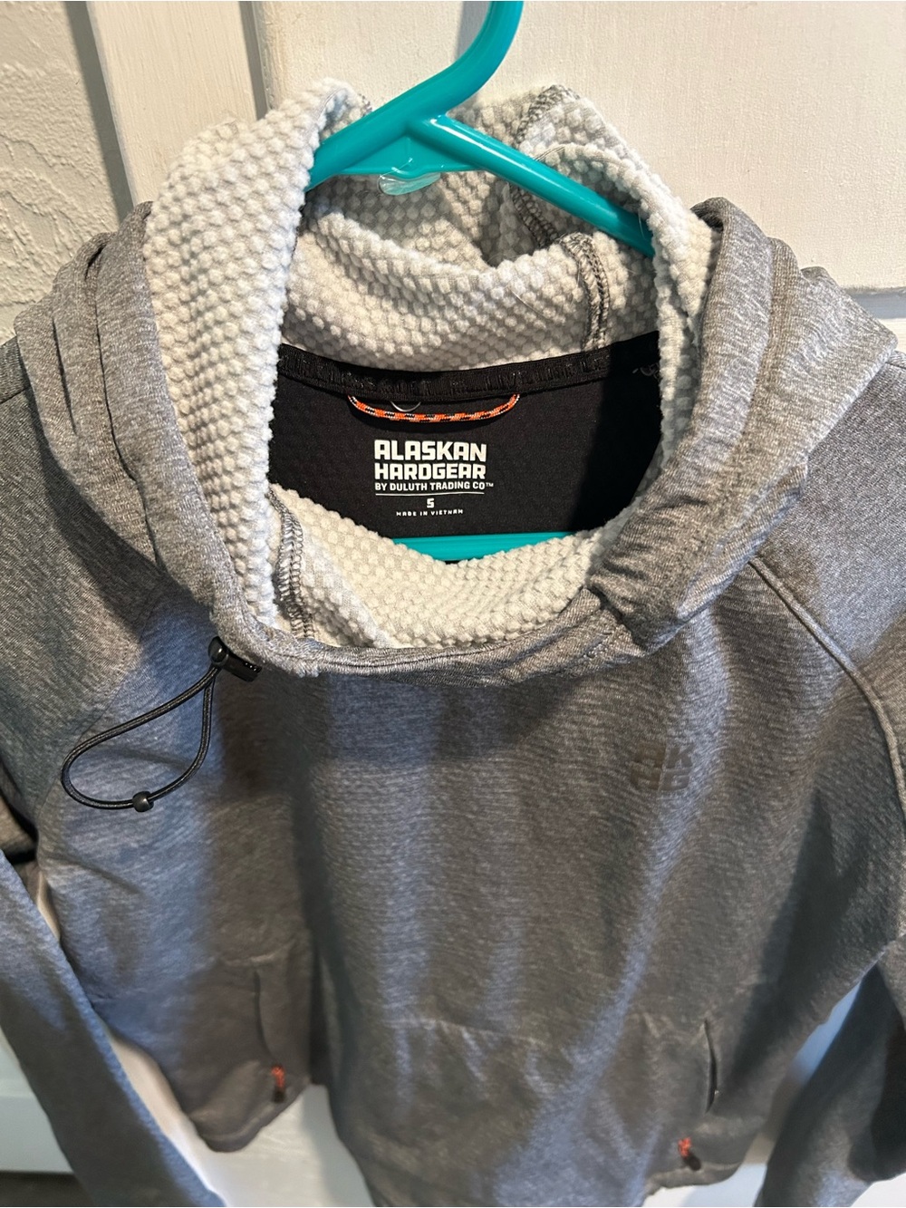 Duluth Trading Co Gray Hooded Pullover with Textured Lining